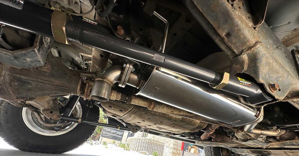 ＲＥＶＥＬ

【ハイレゾ音源対応】2ウェイ センタースピーカー Evasive Motorsports: Revel Medallion Trail Hart Catback