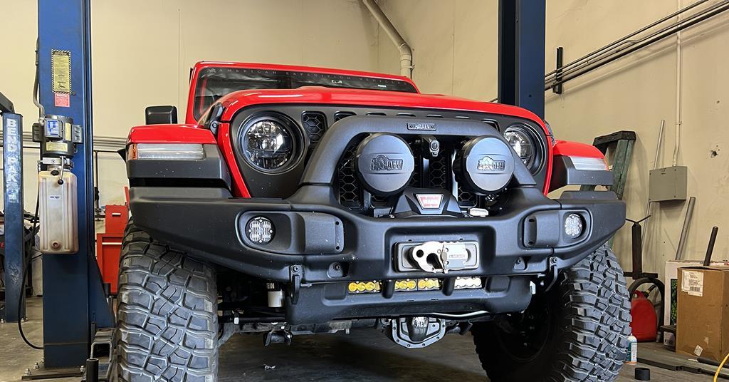 Installing Rock Jock by John Currie’s Jeep Wrangler & Gladiator High