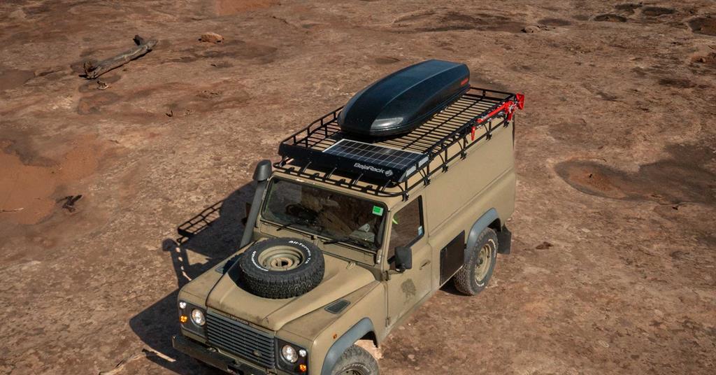 Roaming Reckless: Woman and Dog Travel America in Right-Hand-Drive ...