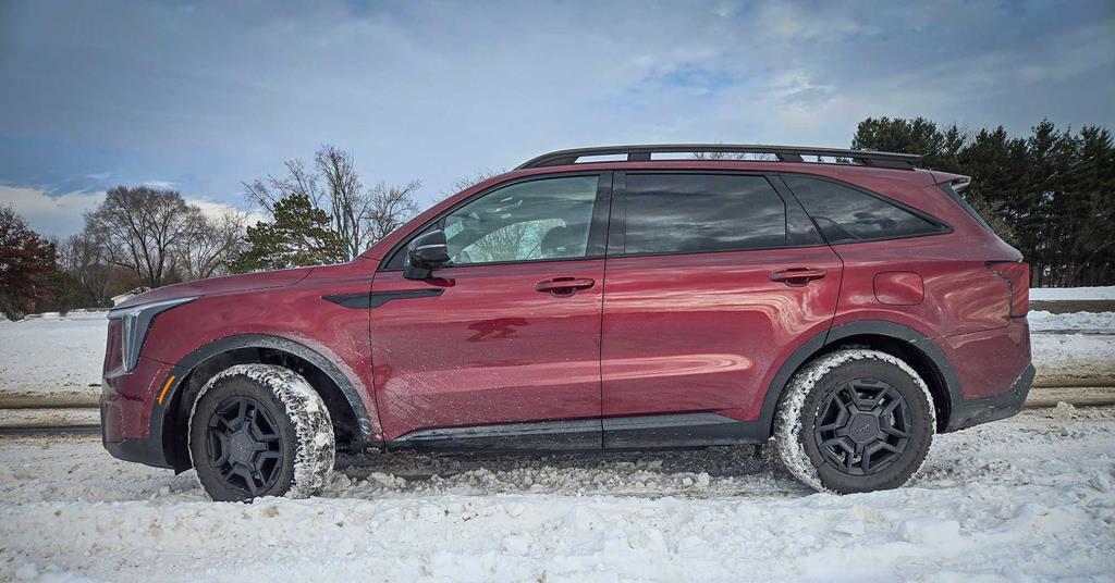 Winter Travel Tips: Prepare Your Vehicle for Cold-Weather Road Trips ...