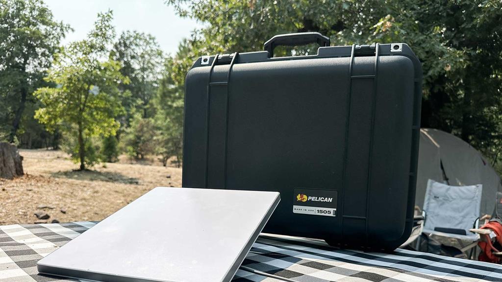 Pelican 1505SSLK Air Starlink Mini Case Review: Heavy-Duty Protection ...