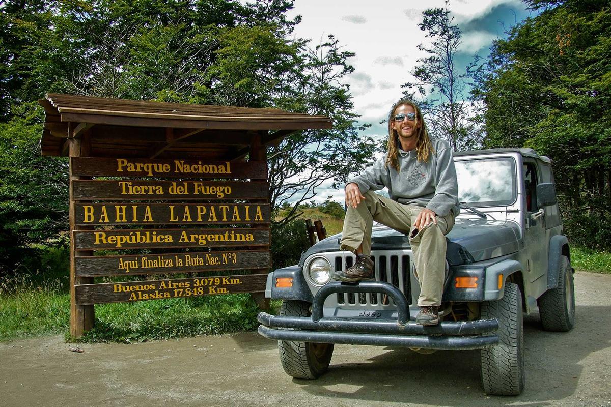 tierra_del_fuego_dan_jeep_end_of_the_road-2