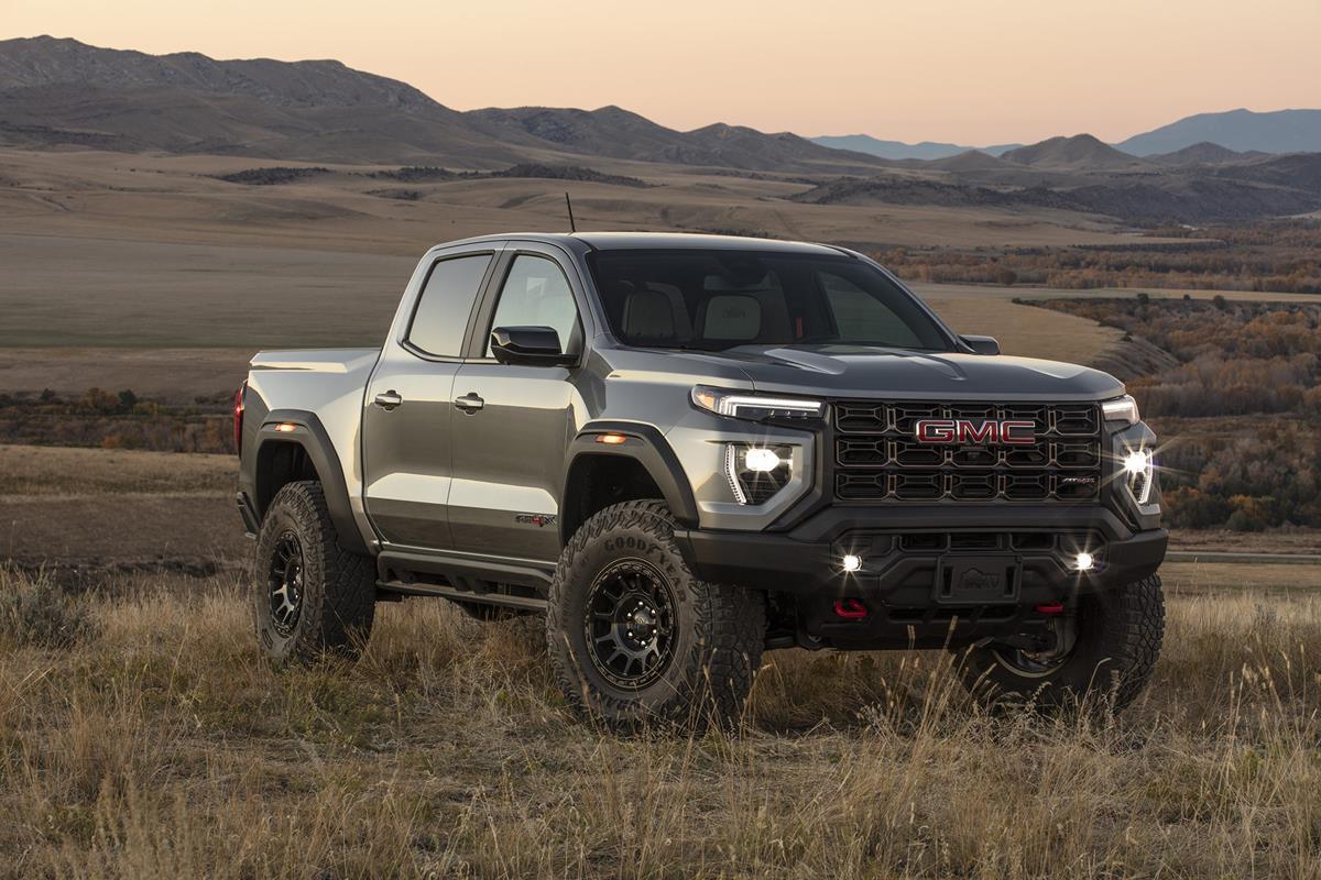 002-OVR-2024-GMC-Canyon-AT4X-First-Look