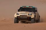 dakar-defender-opener