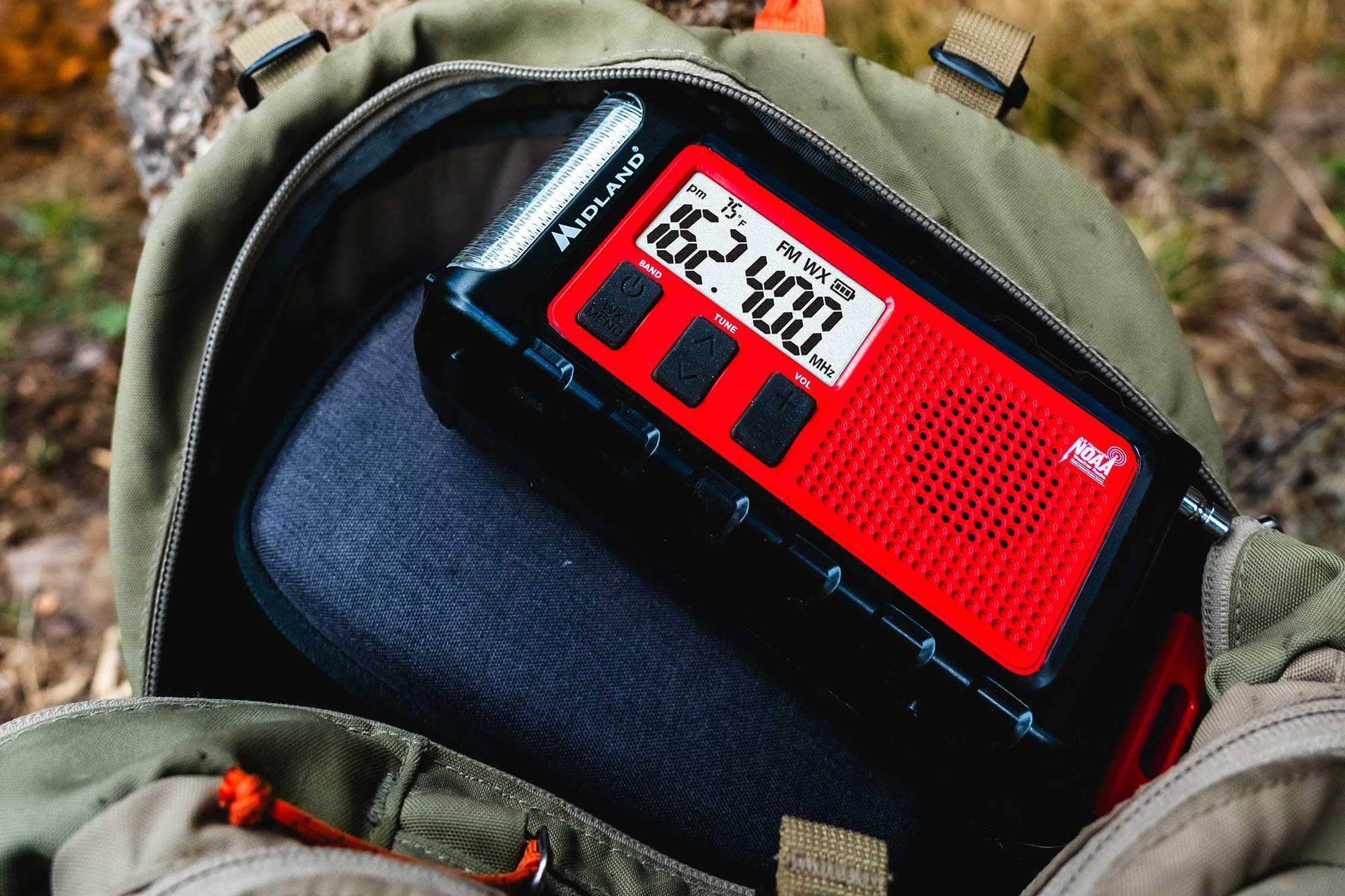 These Are the Best Emergency Radios to Keep You Updated During Severe  Weather - Popular Mechanics, image size:2000x1333