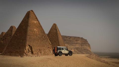 sudan-temple-jeep-view