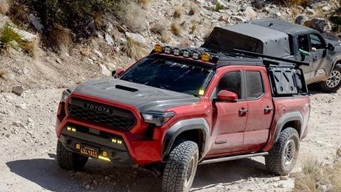 Tacoma-GearPOD-Roof-14