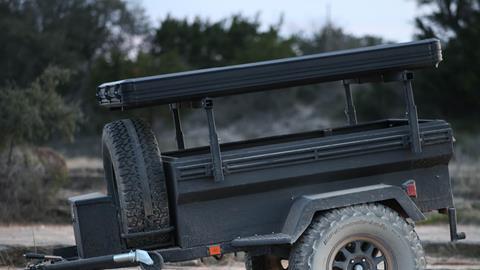 70100010_Off-Road Trailer_Clean_02