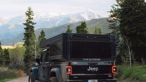 Roams-Jeep-alt