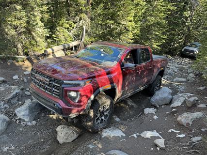 010-OVR-2024-GMC-Canyon-AT4X-First-Look