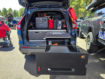 2025-OEX-Cargo-Kits-base-unit_credit-Mercedes-Lilienthal