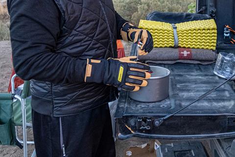 RWCC-01-Action-1280x1280px72PPI__27737