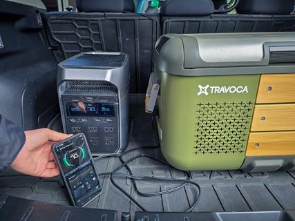 Travoca-Rigel-25-Liter-Dual-Zone-eCooler-07_credit-Mercedes-Lilienthal