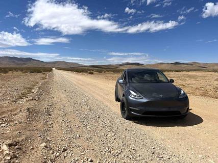 016-OVR--Tesla-Model-Y-Offroad-sm