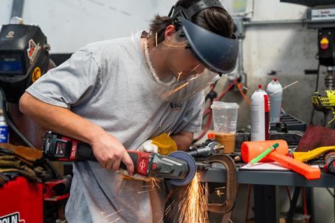 AVATHECREATIVE_AWDROLA2MINT_2026-08918