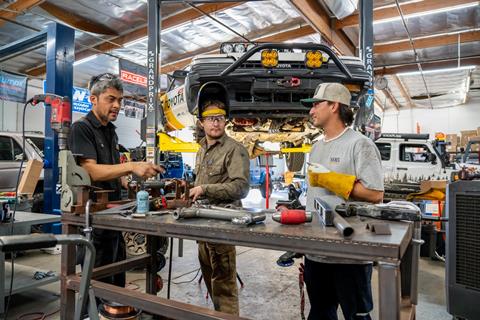 AVATHECREATIVE_AWDROLA2MINT_2026-08990