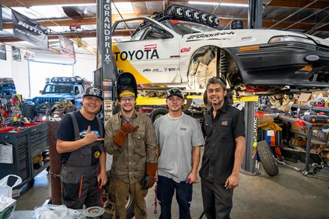 AVATHECREATIVE_AWDROLA2MINT_2026-09000