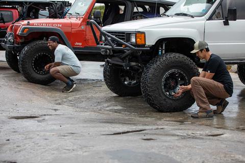 04-checking-air-pressure