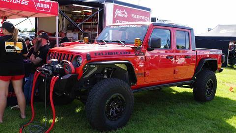 Overland Expo PNW Vehicles-22 WARN Factor55 Jeep Gladiator