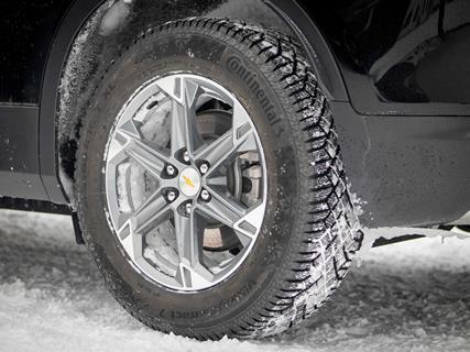 Continental-VikingContact7-snow-tire