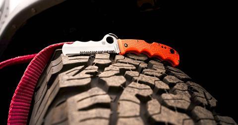 Spyderco Assist on Tire