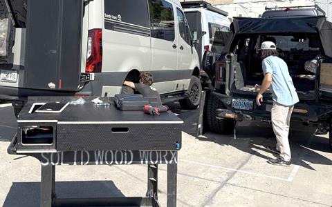 Install-Solid_Wood_Worx_Pre-Assembled