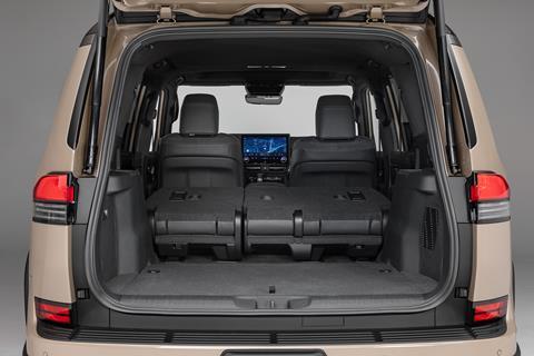 012-2024-Lexus-GX-First Look