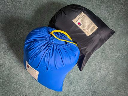 Fjallraven-Expedition-Lite-Down-Jackets-in-stuff-sacks_credit-Mercedes-Lilienthal