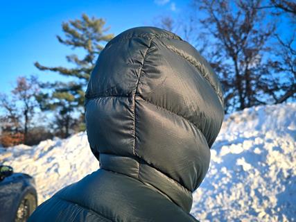 Men_s-Cotopaxi-Fuego-Max-Hooded-Down-Jacket--3_credit-Mercedes-Lilienthal