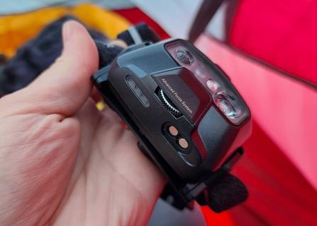 magnetic-charger-and-focus-wheel