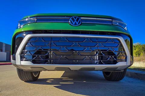 2025-VW-Taos-SUV-02_credit-Mercedes-Lilienthal