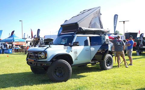 Overland_Expo_PNW_Teal_Bronco