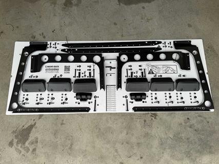 002-OVR-Wrangler-Jl-Rhino-Rack