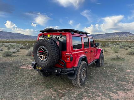 029-OVR-Wrangler-Jl-Rhino-Rack