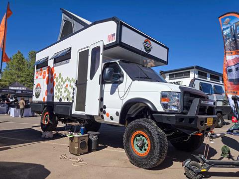 Globe-Trekker-Van-Photo-By-Andy-Lilienthal