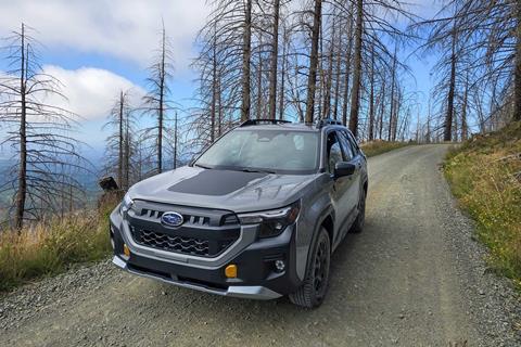 2026-Subaru-Forester-Wilderness-River-Rock-Pearl-08_credit-Mercedes-Lilienthal