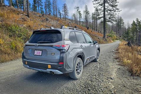 2026-Subaru-Forester-Wilderness-River-Rock-Pearl-07_credit-Mercedes-Lilienthal