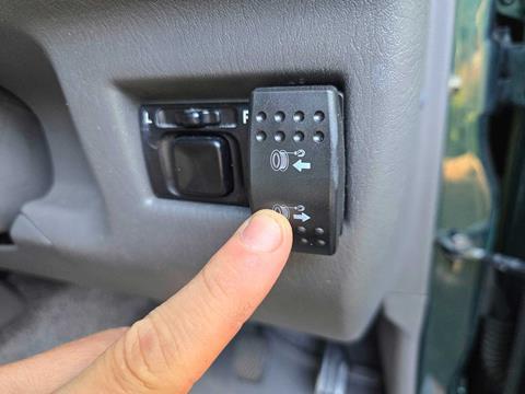 Rocker-Switch-for-R60-S