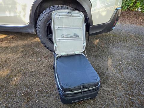 Peak-Design-Roller-Pro,-XL-Camera-Cube-08_credit-Mercedes-Lilienthal