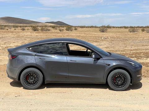 011-OVR--Tesla-Model-Y-Offroad-sm