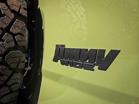 Jimny-Wide-Badge-Photo-By-Andy-Lilienthal