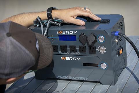Inergy Flex 1500, solar charging_credit Mercedes Lilienthal