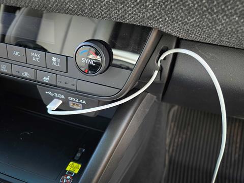 2026-Subaru-Outback-11_credit-Mercedes-Lilienthal