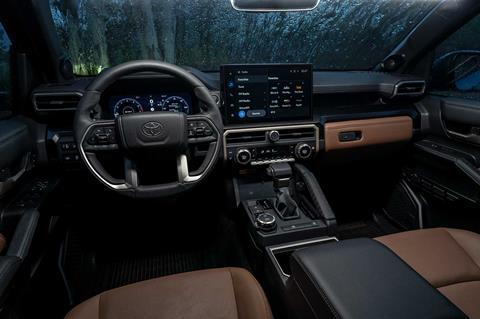 2025_Toyota_4Runner_Limited_BrownLeather_007