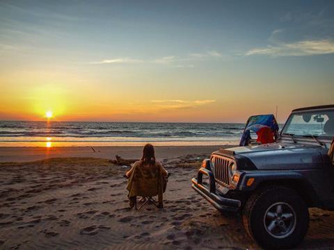 mexico_dan_jeep_sunset