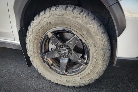 BFGoodrich-KO2-ATs,-Reika-Seeker-wheels_credit-Mercedes-Lilienthal