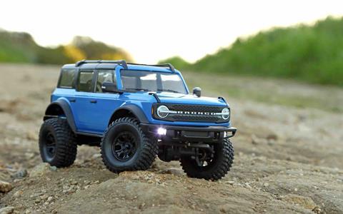 Traxxas-Blue-Bronco