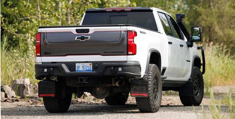 CHEVY_HD_SPLASHGUARDS_web_0005_3000x