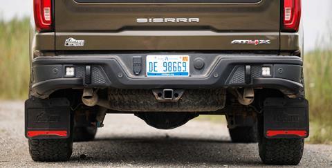 GMC_LD_SPLASHGUARDS_web_0003_3000x