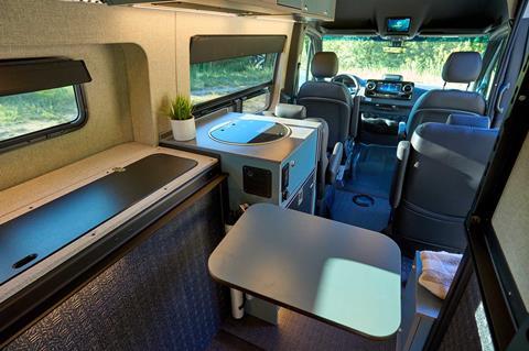 baOutsideVan_Overnight_MtHood_OutsideVan_DSC9001